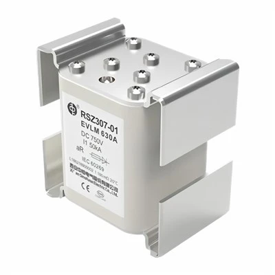 Fusible CC pour installations solaires : explication des spécifications techn...